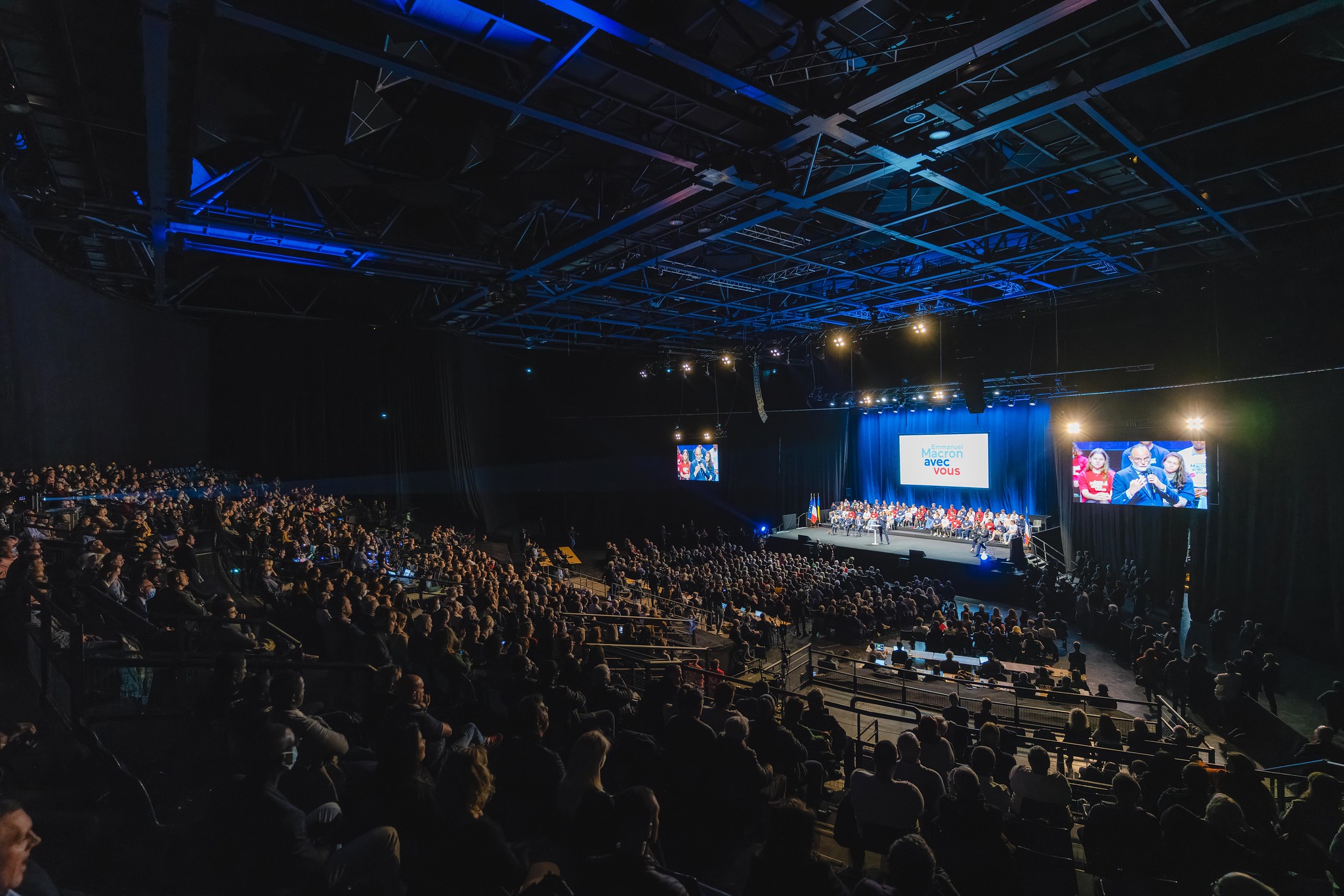 Réunion publique d’Edouard Philippe et Christian Estrosi pour l’élection présidentielle 2022 — photo 10